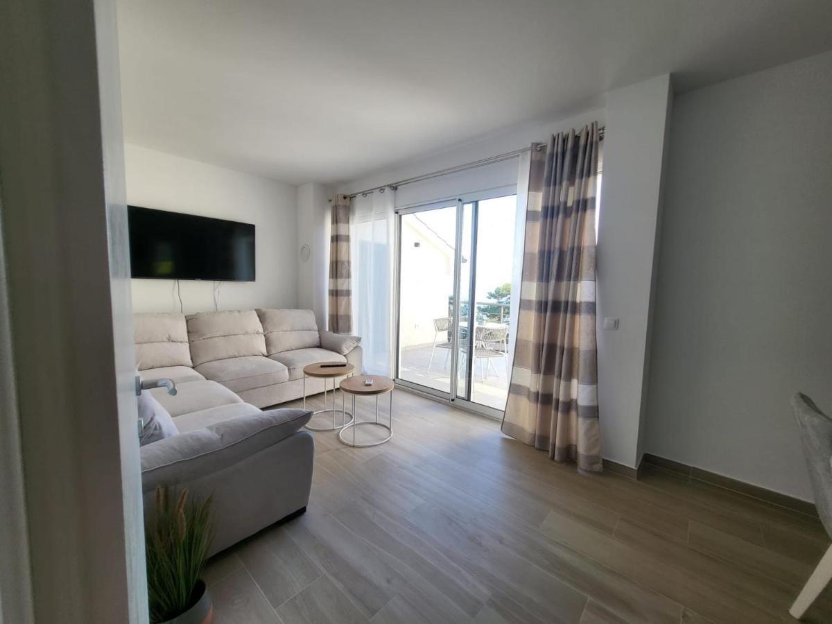 Apartment Prejac By The Beach Malinska Exteriör bild